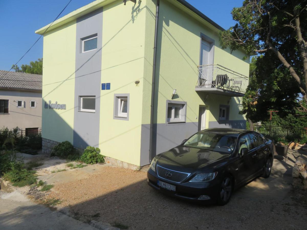 Apartments La Bombonera Starigrad Paklenica Buitenkant foto